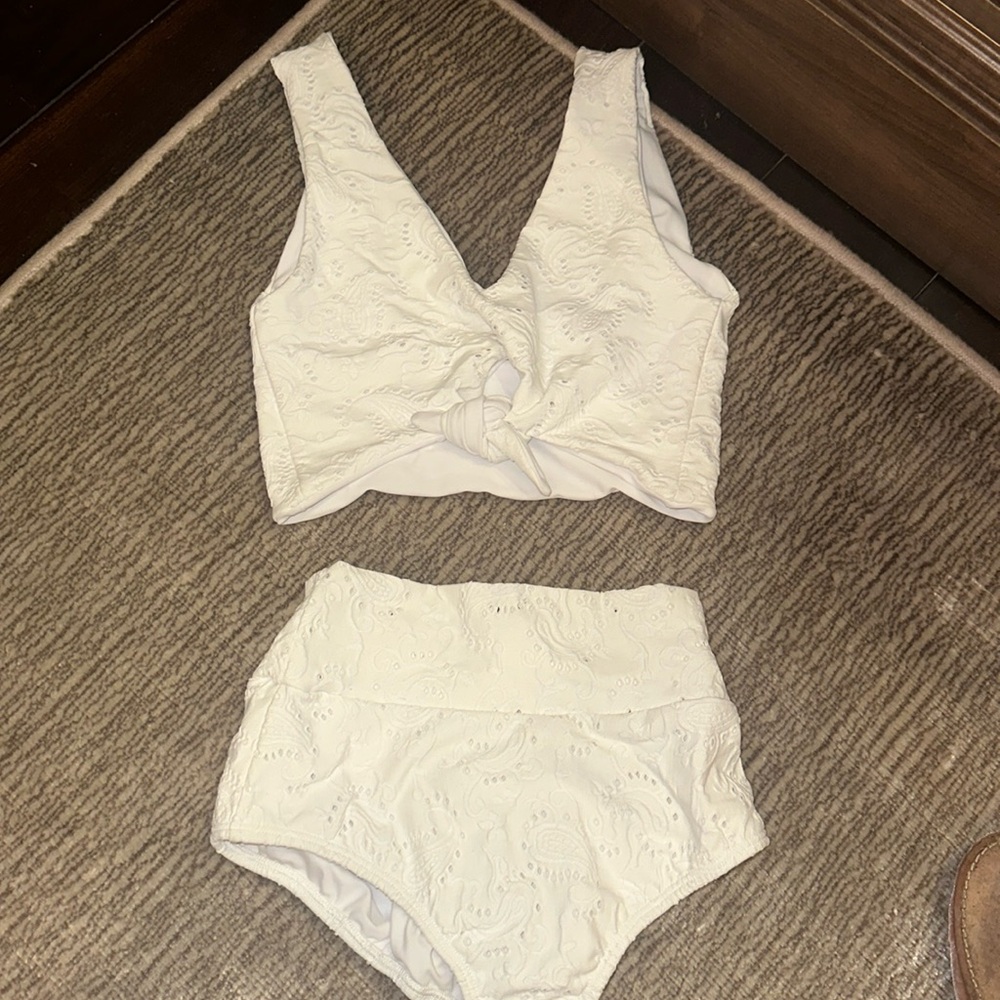Montce eyelet 2 piece high rise bikini size small